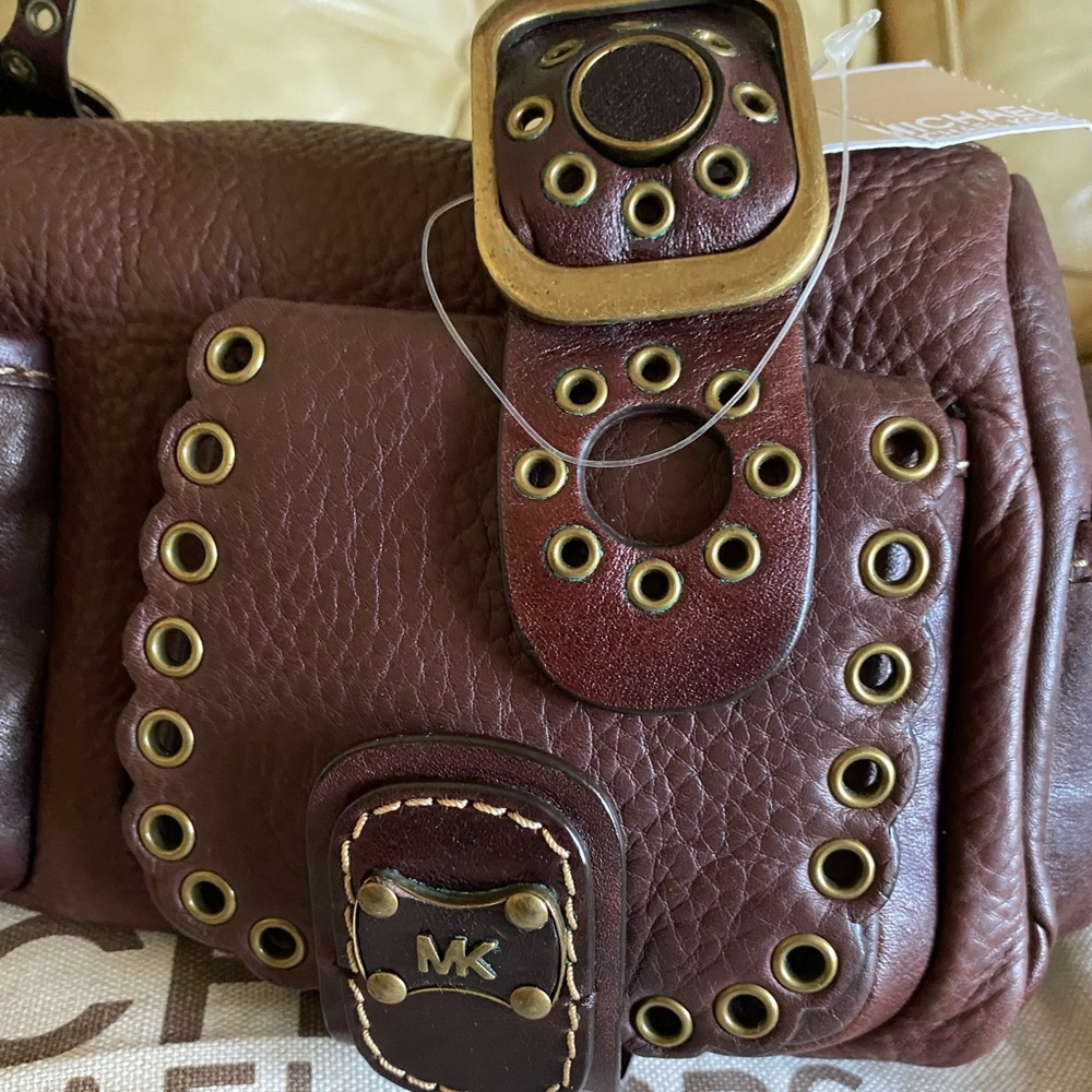 NWT Michael Kors Roadie Satchel Thick Leather Bag Grommets Rivets Brass Pebbled - Picture 3 of 16